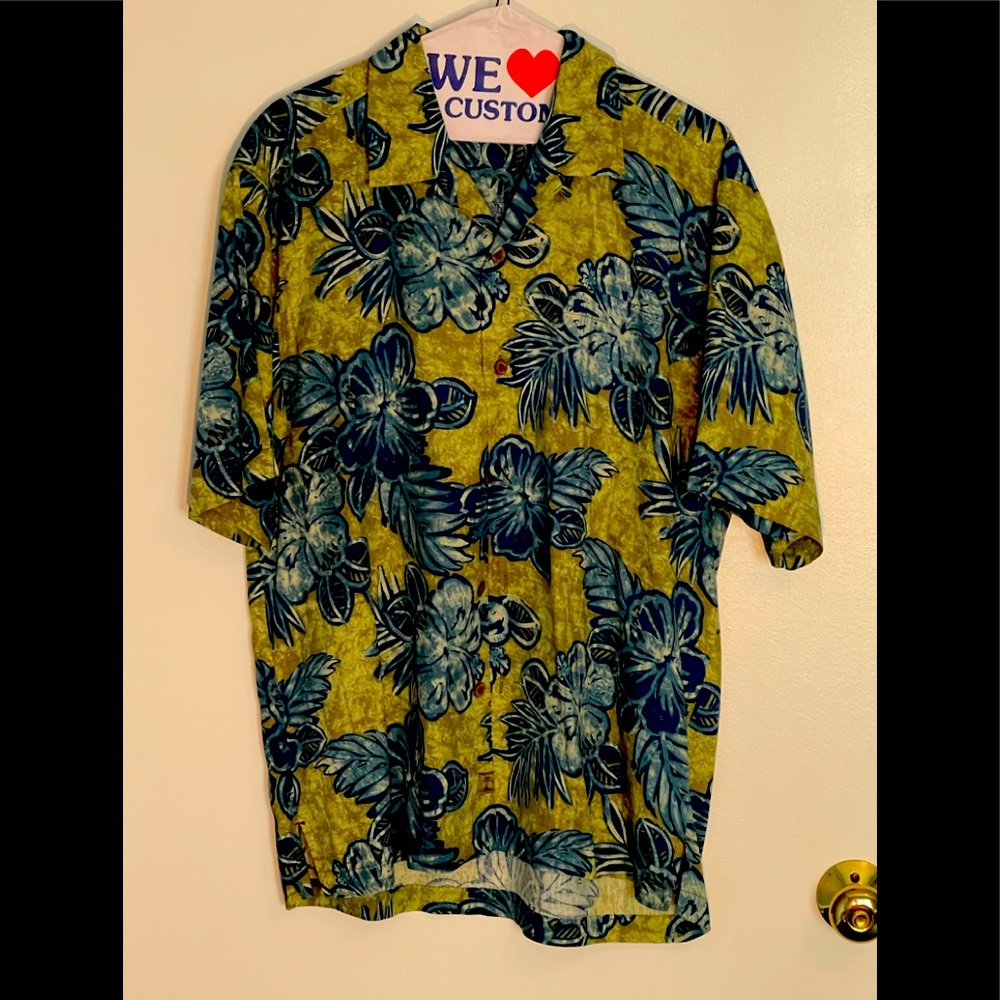 Tommy Bahama 100% Silk Floral Camp Shirt Medium